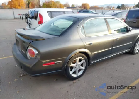 2002 Nissan Maxima Se from USA, damaged, VIN JN1DA31A12T321556